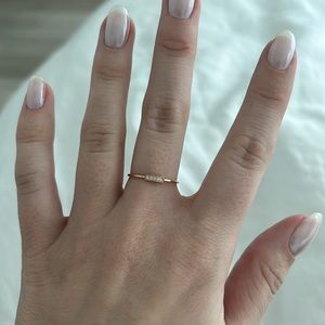 14k Diamond bar ring size 6